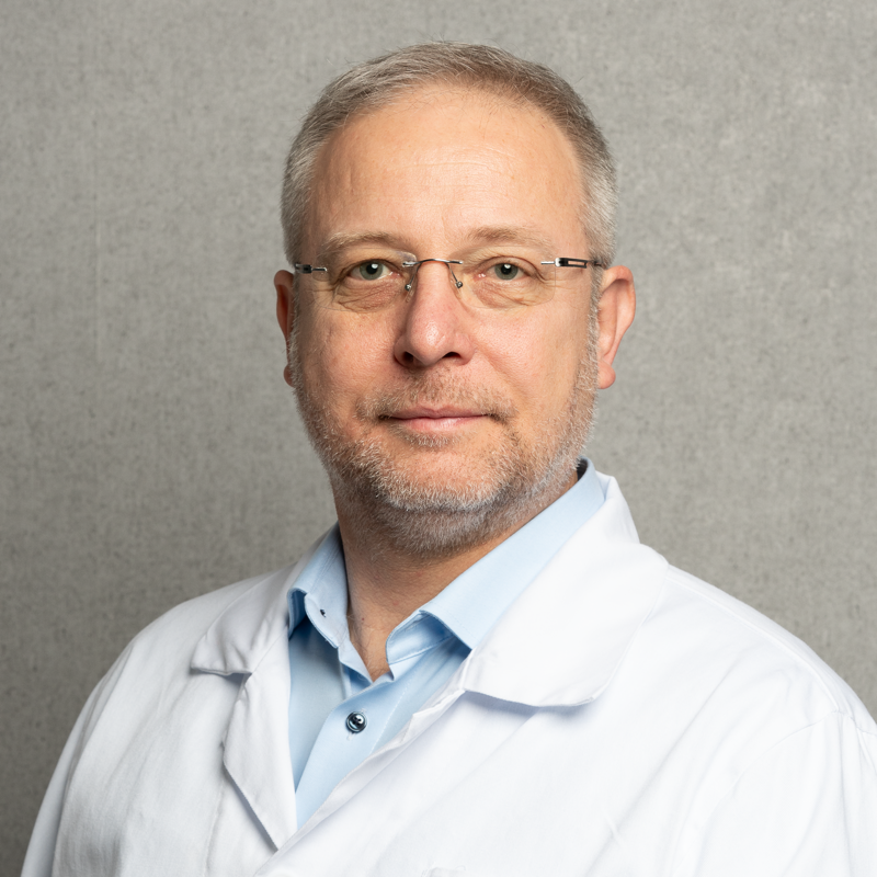 Dr. Pesztenlehrer Norbert portréja